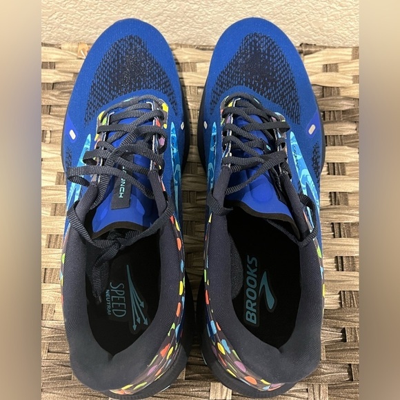NWOT! Brooks Limited Edition Launch 9 Speed Blue w/poka dot running shoes - Picture 5 of 8